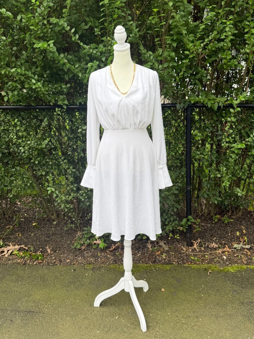 Worth New York Silk Crepe Long Sleeve Midi Dress White V-Neck Sz 0 - Made in USA